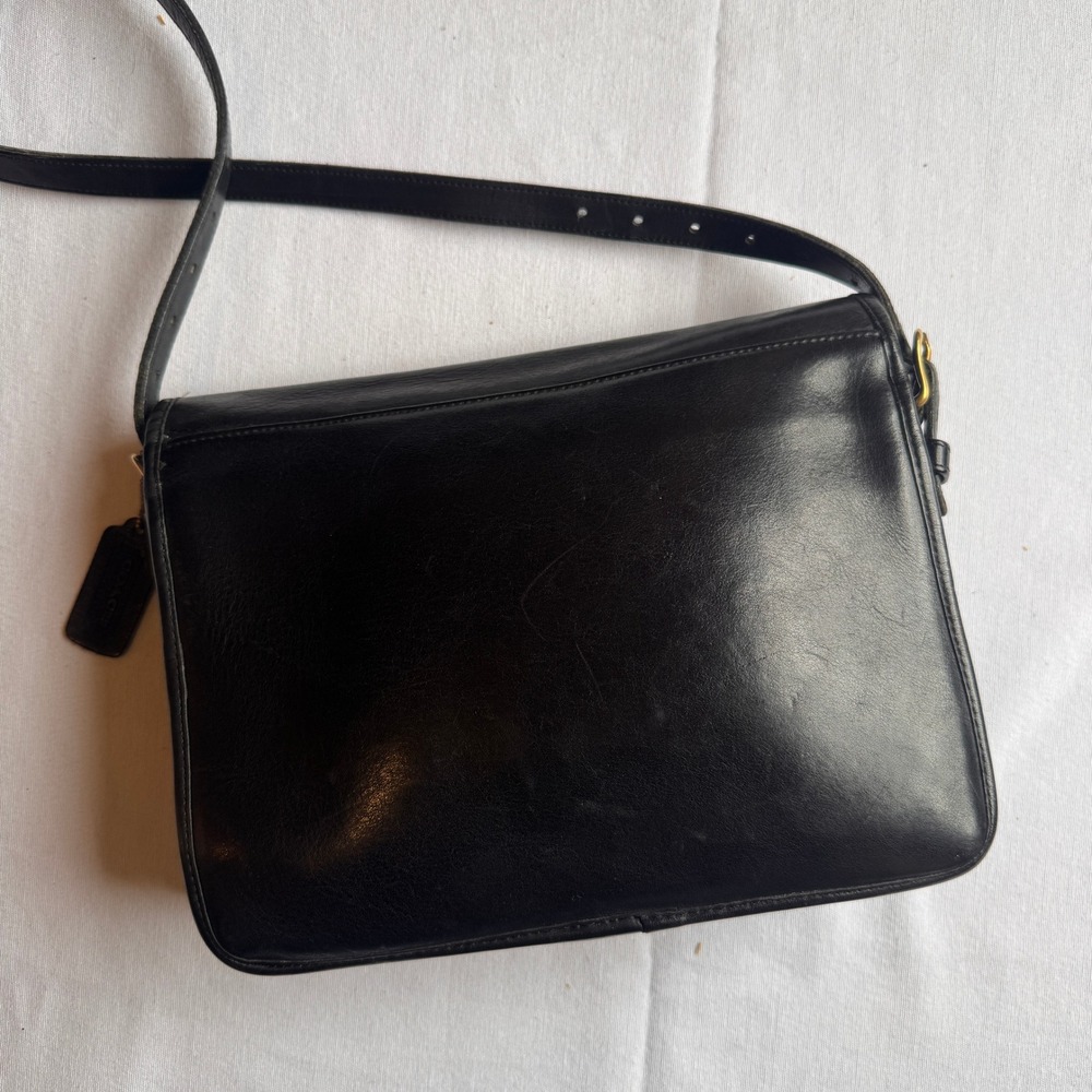 Vintage 1984 Coach Saddle Pouch Large 9585 Black Glovetanned Leather Crossbody - Picture 2 of 9